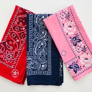 SALE Set of 3 Classic Bandanas Red Blue Pink Gap
